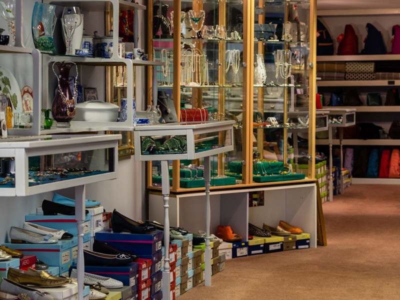 Reynards-Shoe-Shop-banner-2019-2000x850.jpg