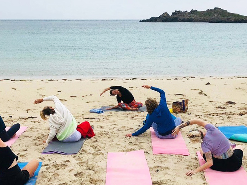 Yogalderney Banner 2021 2000X850 (1)