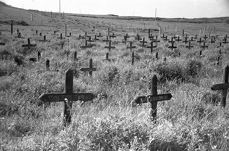 Longis Russian Graves RAF MUSEUM