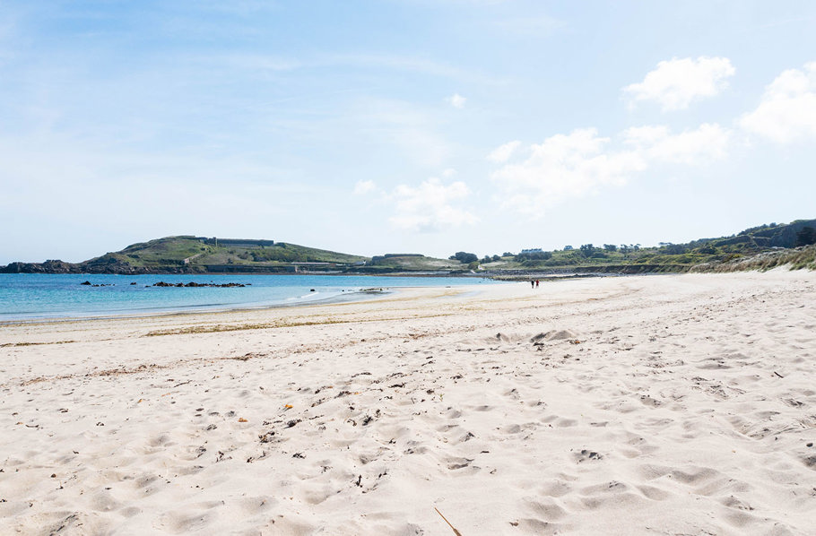 Clear skies over Braye Bay